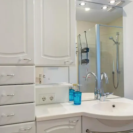 1 Appartement *
